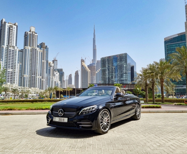Mercedes Benz C300 Convertible 2019 for rent in 迪拜